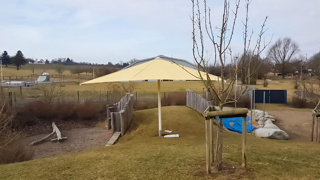 Schirm_Kindergarten_Waldbuettelbrunn_1