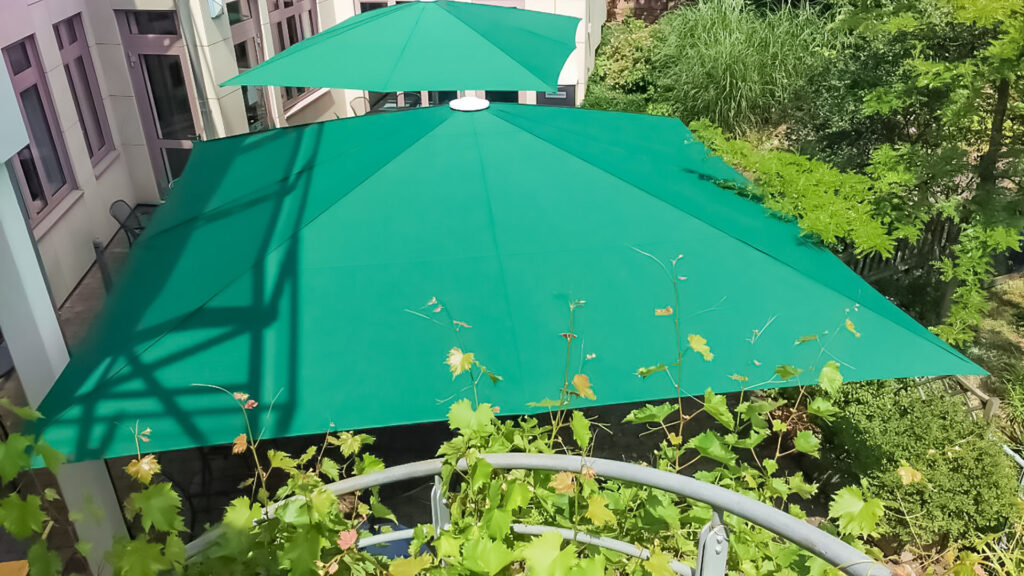 Schirm_May_in_gruen_3