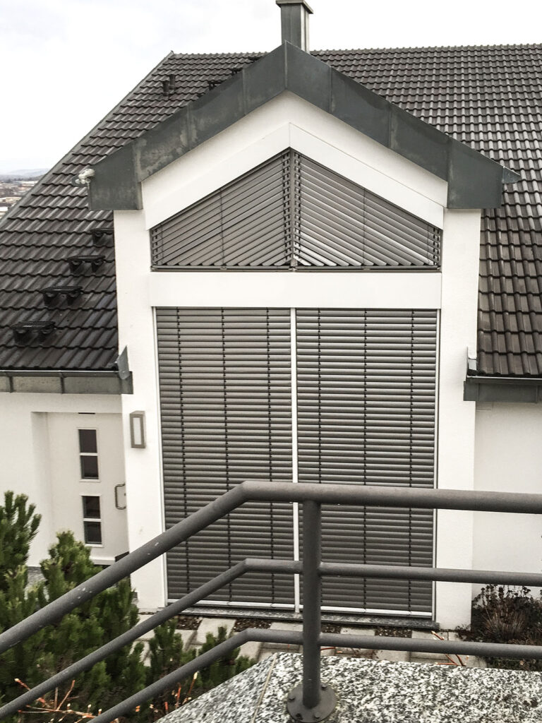 Schraeg_Raffstore_Zellerau_Wuerzburg